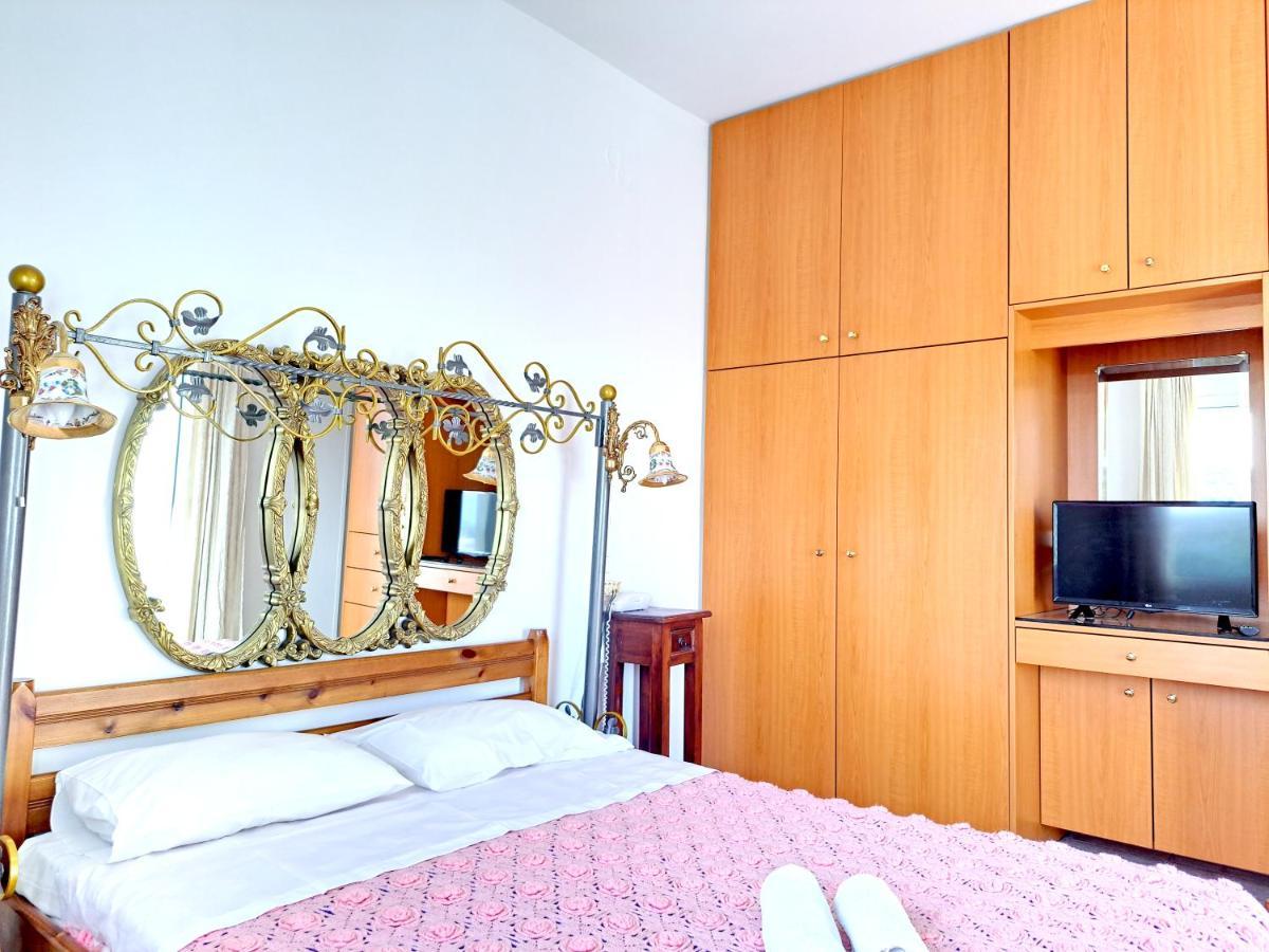 Aris Palace Elia  Экстерьер фото